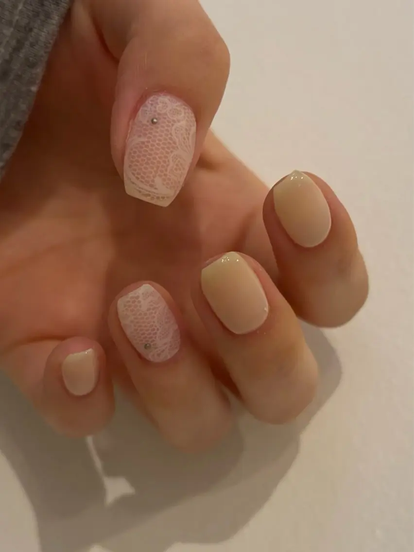 ネイル Manon Tomiのネイルデザイン