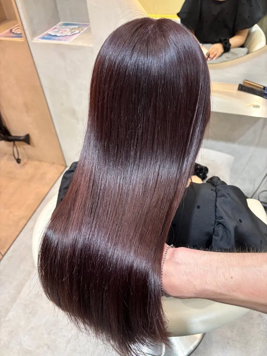 ロング カラー ヘアアレンジ カット ヘアカラー 縮毛矯正 トリートメント 髪質改善/透明感 カラー/吉田光佑のヘアスタイル