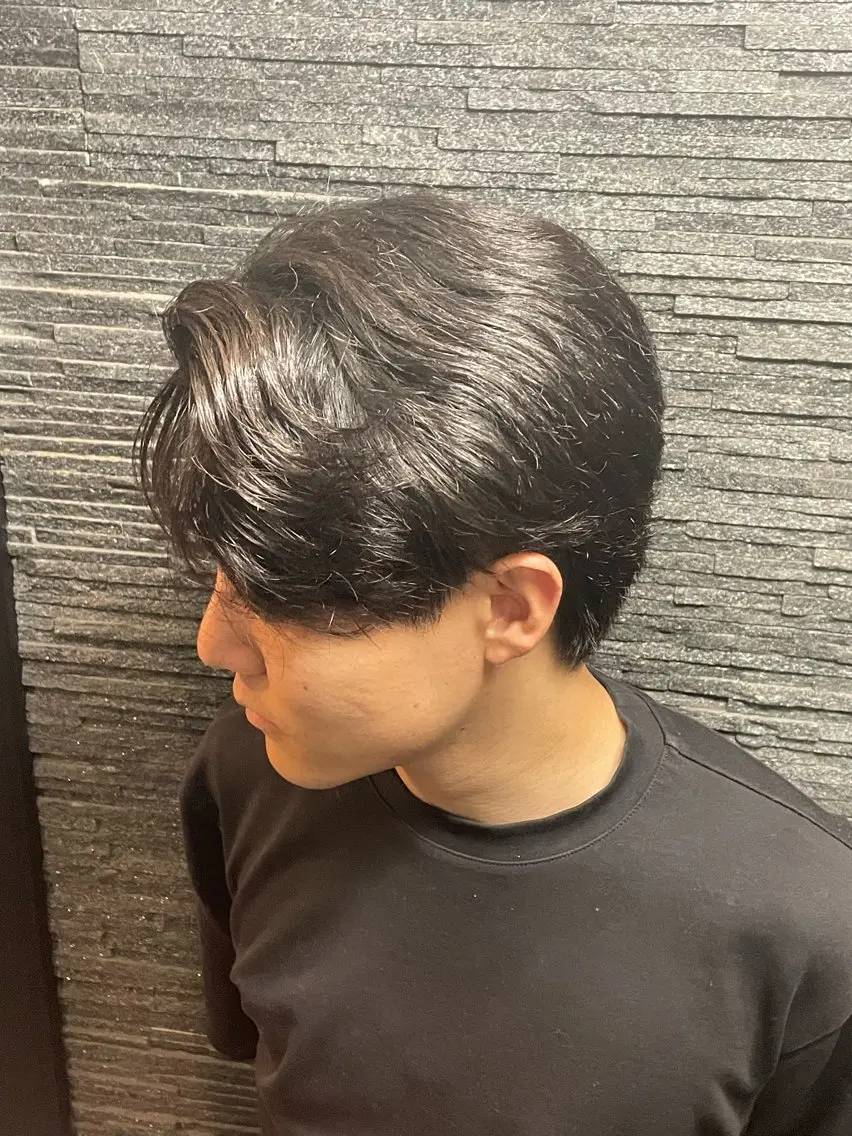 セミロング メンズ 西脇 杏奈のヘアスタイル