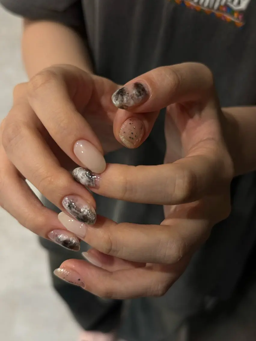 ネイル フレンチネイル マグネットネイル 持ち込み ニュアンスネイル ワンカラーネイル ハンドネイル LINEA.nail Kozueのネイルデザイン