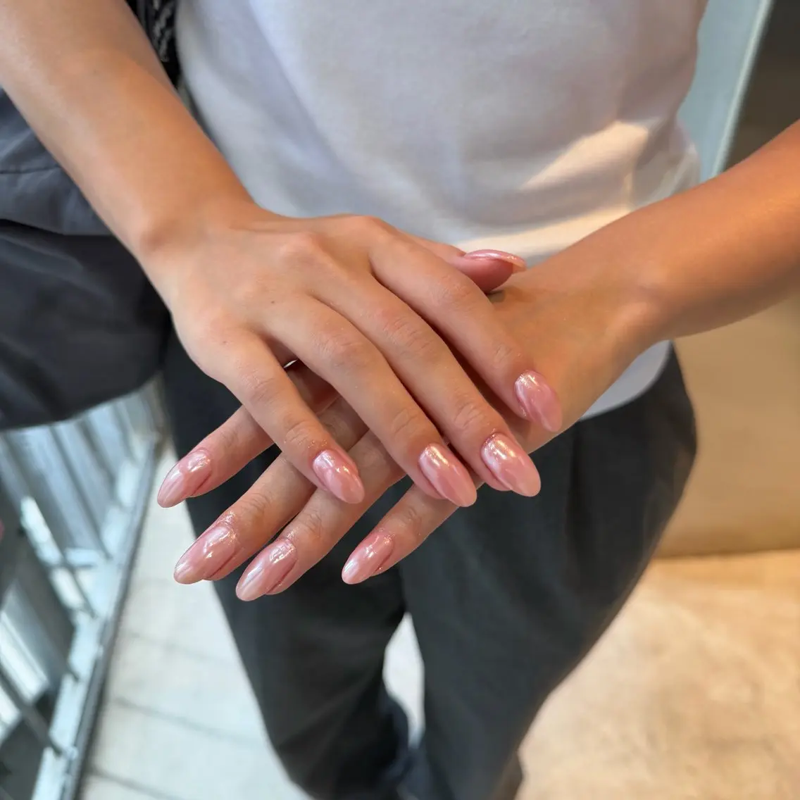 ネイル オーロラネイル ☘️WOLTOKYO 池袋☘️momohaのネイルデザイン