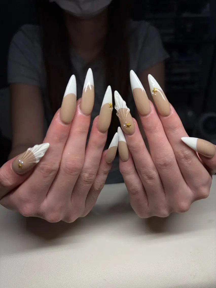 ネイル アートネイル クリアネイル ぷっくりネイル ハンドネイル IROHA NAIL Rinoのネイルデザイン