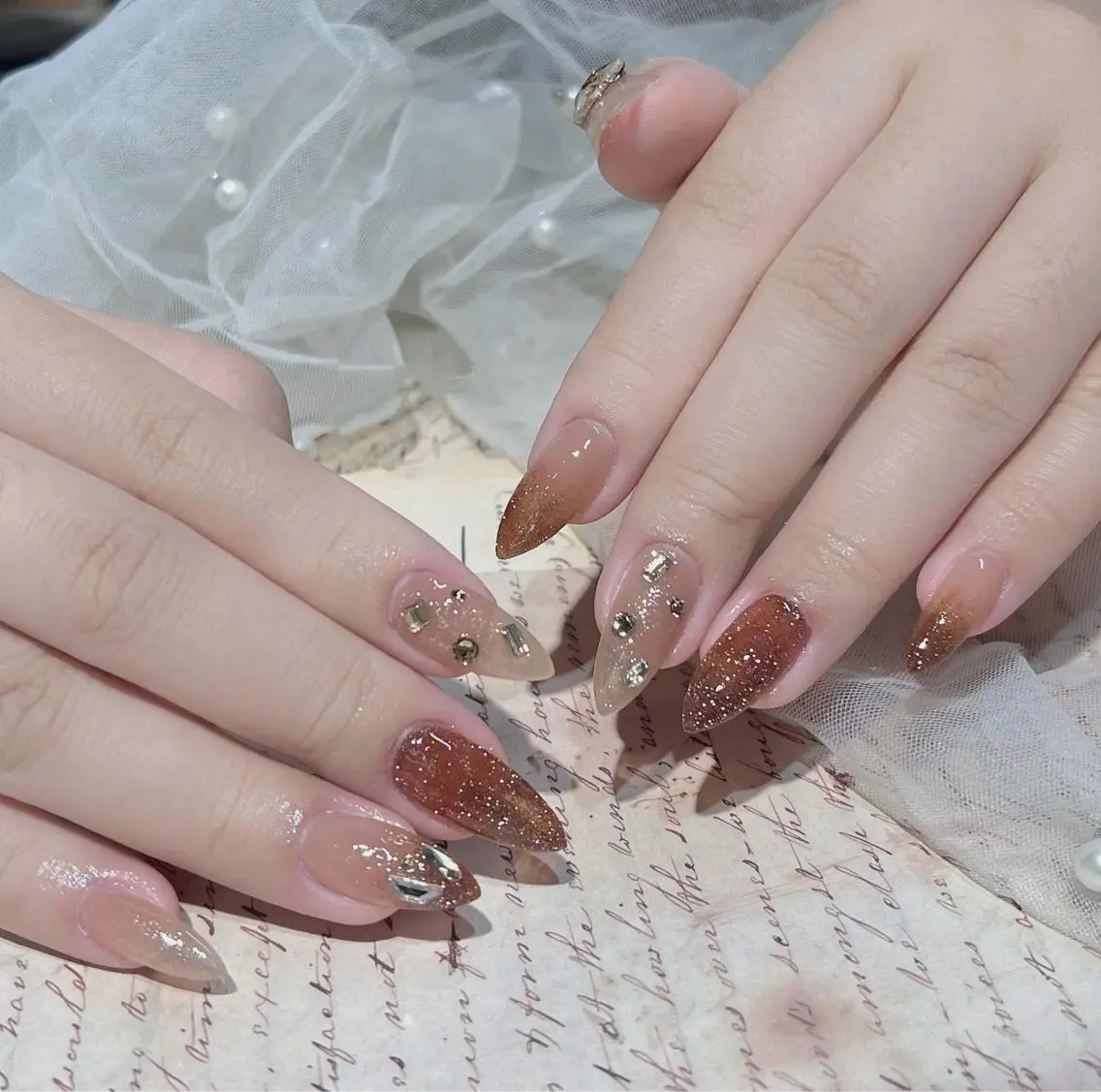 ネイル HIN NAILのネイルデザイン