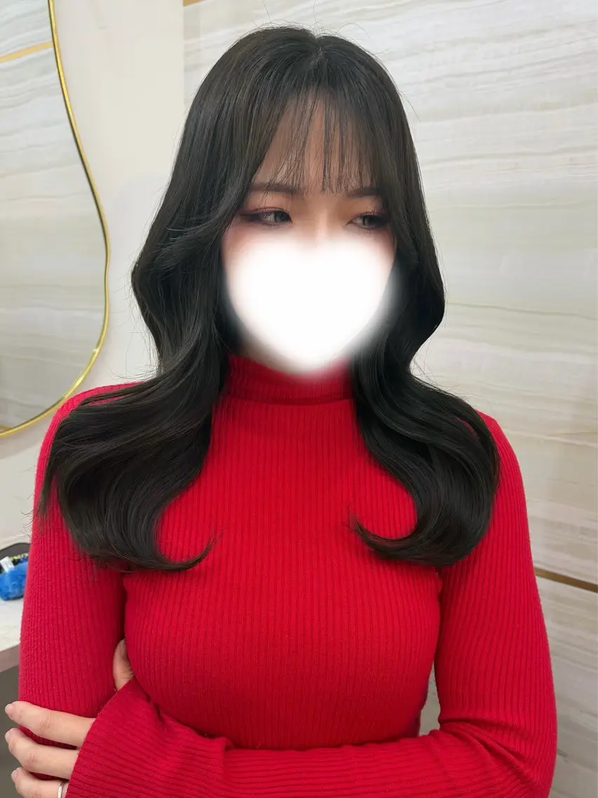 セミロング カラー グレージュ オリーブグレージュ オリーブグレー レイヤーカット カット ヘアカラー あみ/暗髪オリ ーブ特化🍃髪質改善のヘアスタイル