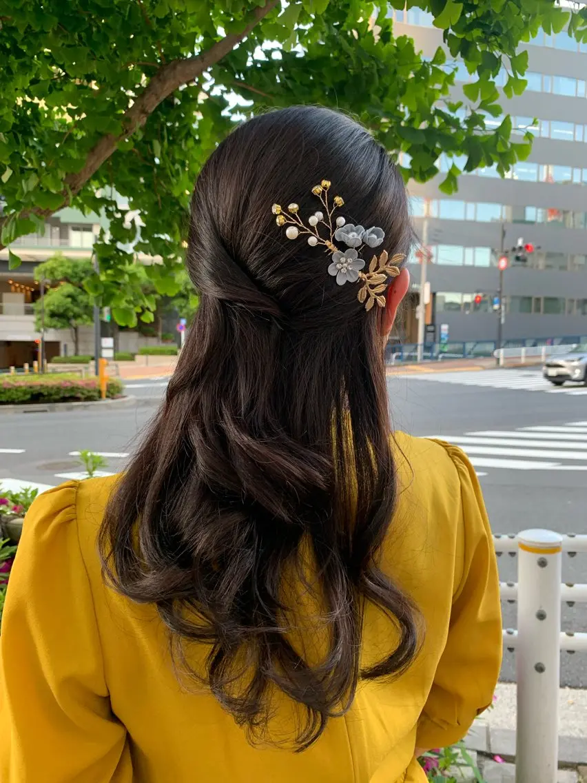 🥰イベントや推し活に🥰ツヤ出しブロー+コテ巻き、またはハーフアップアレンジ🎀 ミニモ特別割引き料金3600円🎀の写真