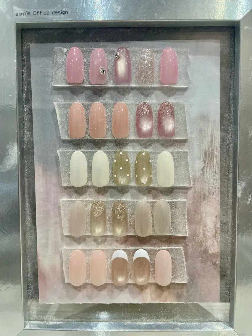 ネイル オフィスネイル シンプルネイル nishidate namikaのネイルデザイン