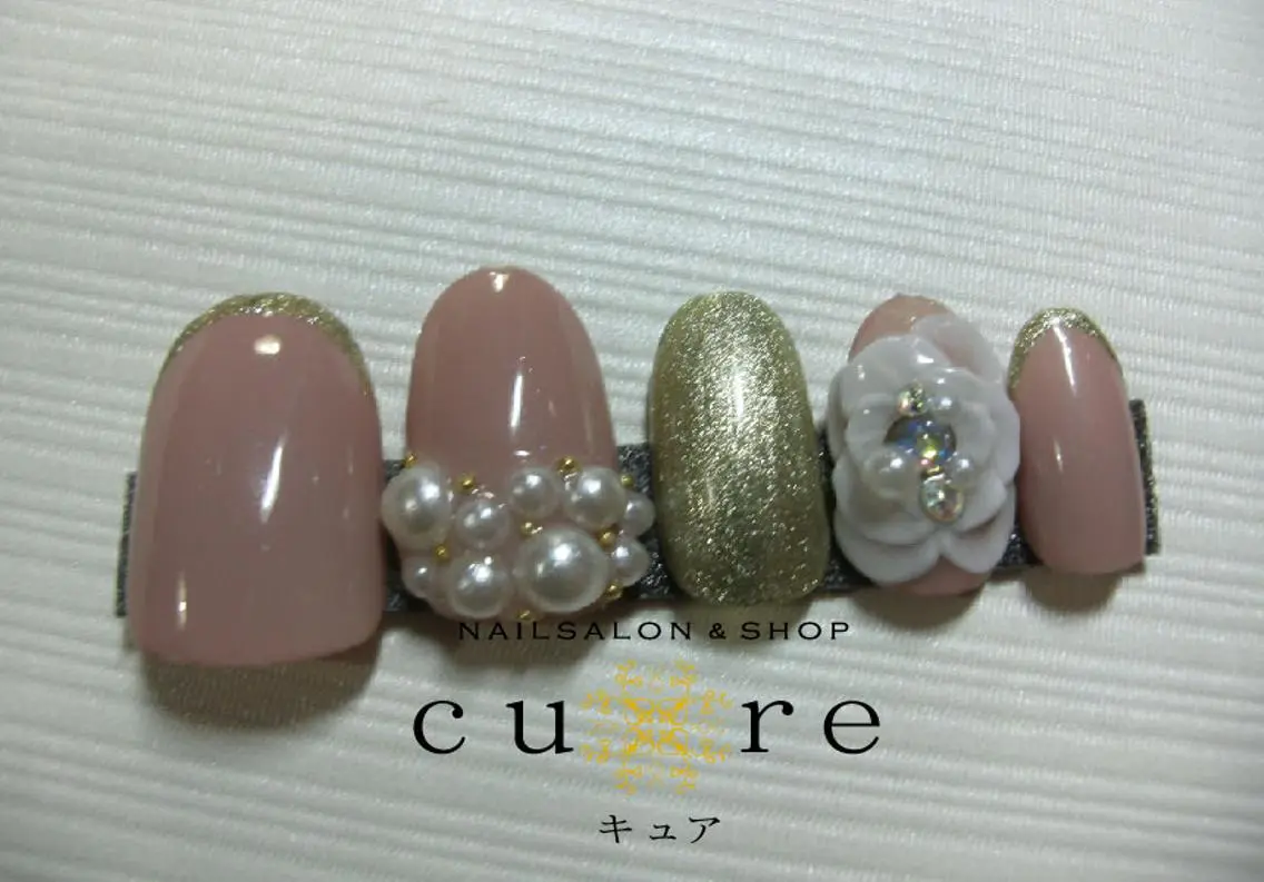ネイル ジェルネイル ネイルサロン Cureのネイルデザイン
