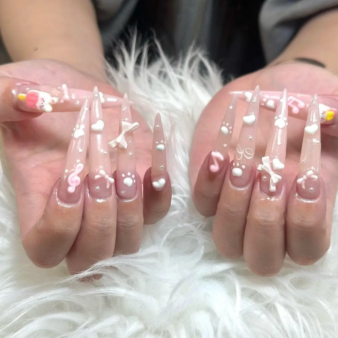 ネイル ハンドネイル ハンドケア Anh Nail 歌舞伎町のネイルデザイン
