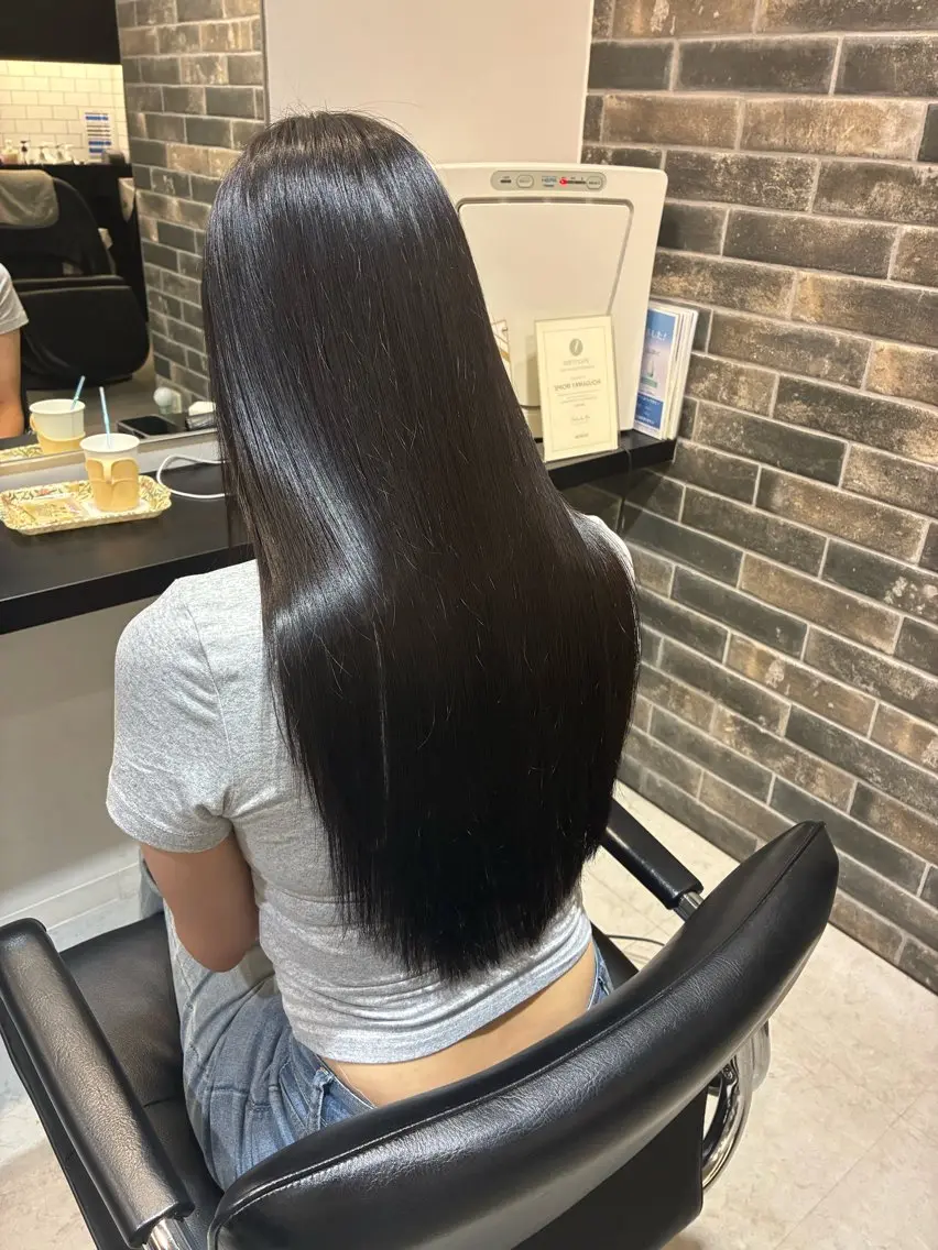 ロング カット ヘアカラー トリートメント powderhair 福岡直弥のヘアスタイル