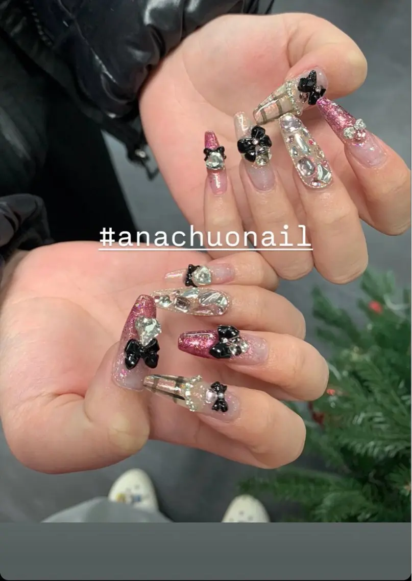ネイル LISA ANA.CHUOのネイルデザイン