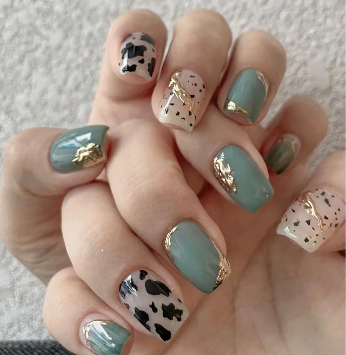 ネイル D-BEAUTY Nailsalonのネイルデザイン
