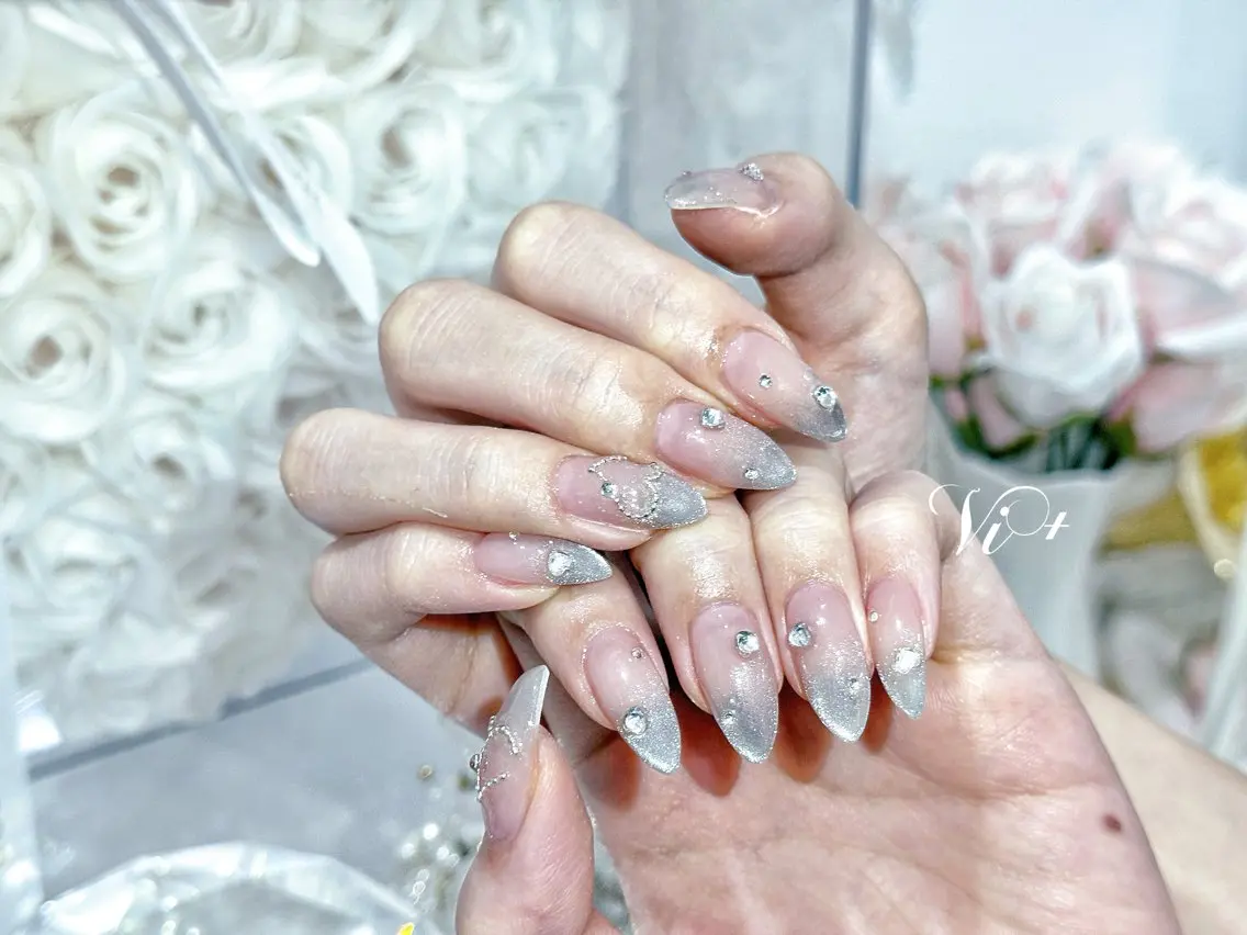 ネイル ハンドネイル ✨Nailsalon Vi+✨のネイルデザイン