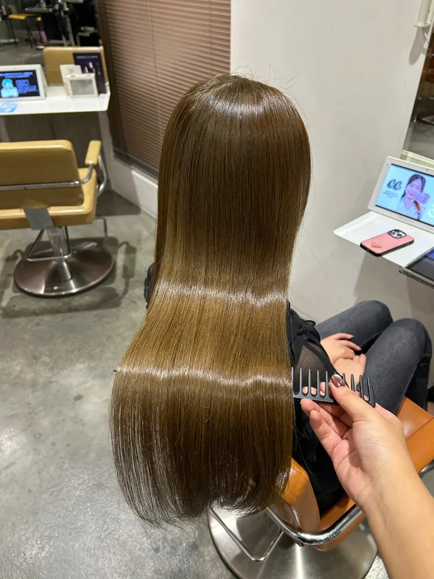 ロング カラー ベージュカラー オリーブベージュ 🥀折原 愛優🥀のヘアスタイル