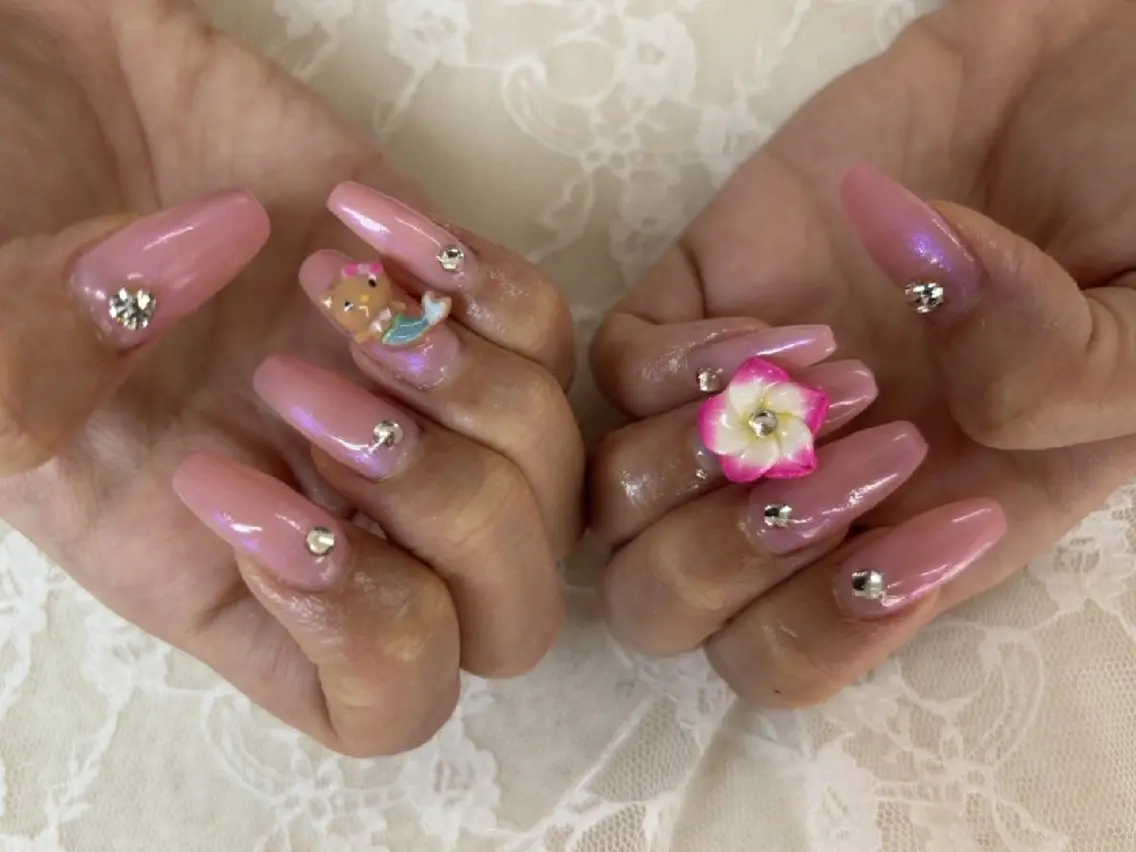 ネイル ミラーネイル ピンク ワンホンネイル ハンドネイル ハンドケア 心斎橋Salon Epokkuのネイルデザイン