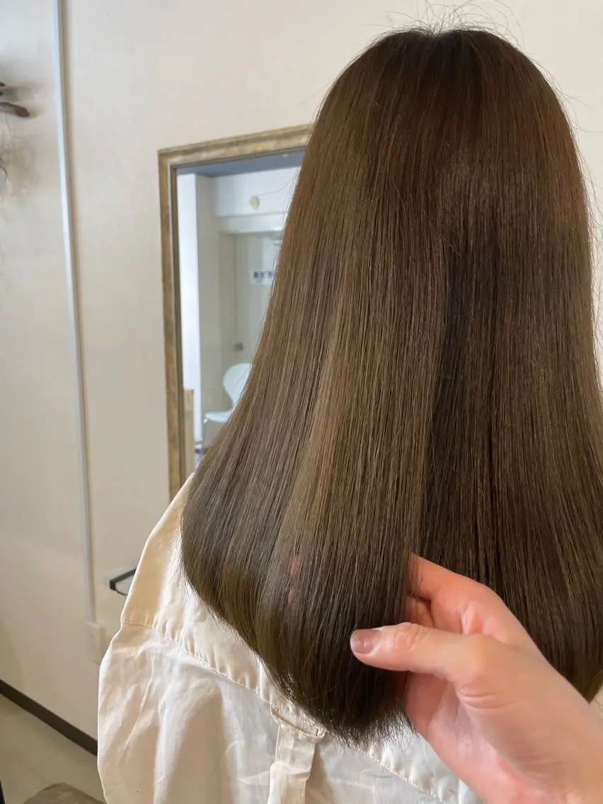 セミロング カラー ブリーチ 透明感カラー ブリーチなしカラー オリーブカラー sherry/R 三川町　川口真里奈のヘアスタイル