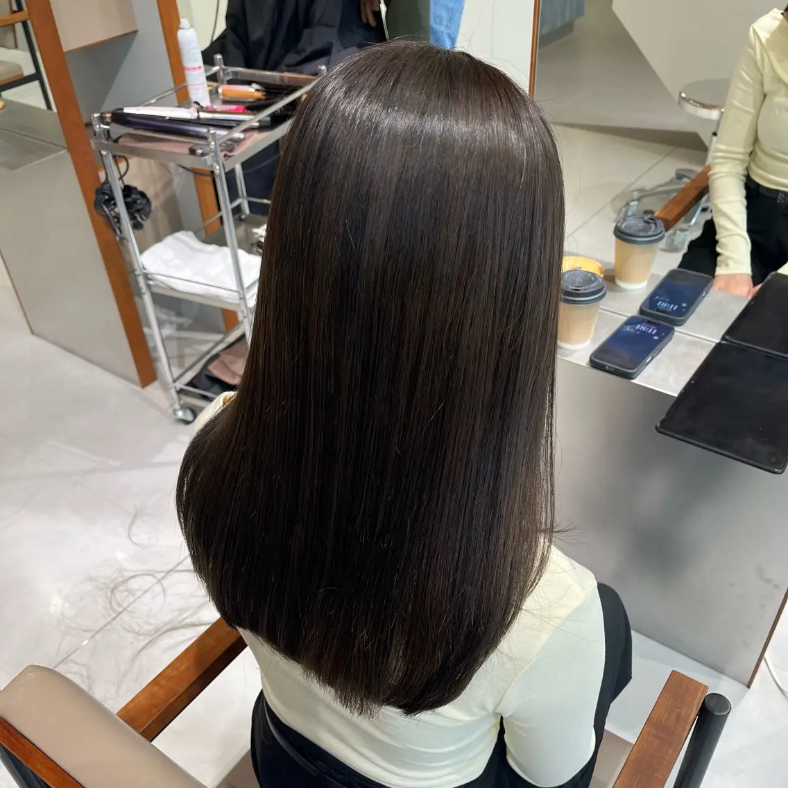 ロング カラー パーマ ベージュカラー ブリーチ 透明感カラー ダブルカラー 髪質改善 カット 縮毛矯正 トリートメント 髪質改善カラー/ボブ 🌻Mutsumiのヘアスタイル