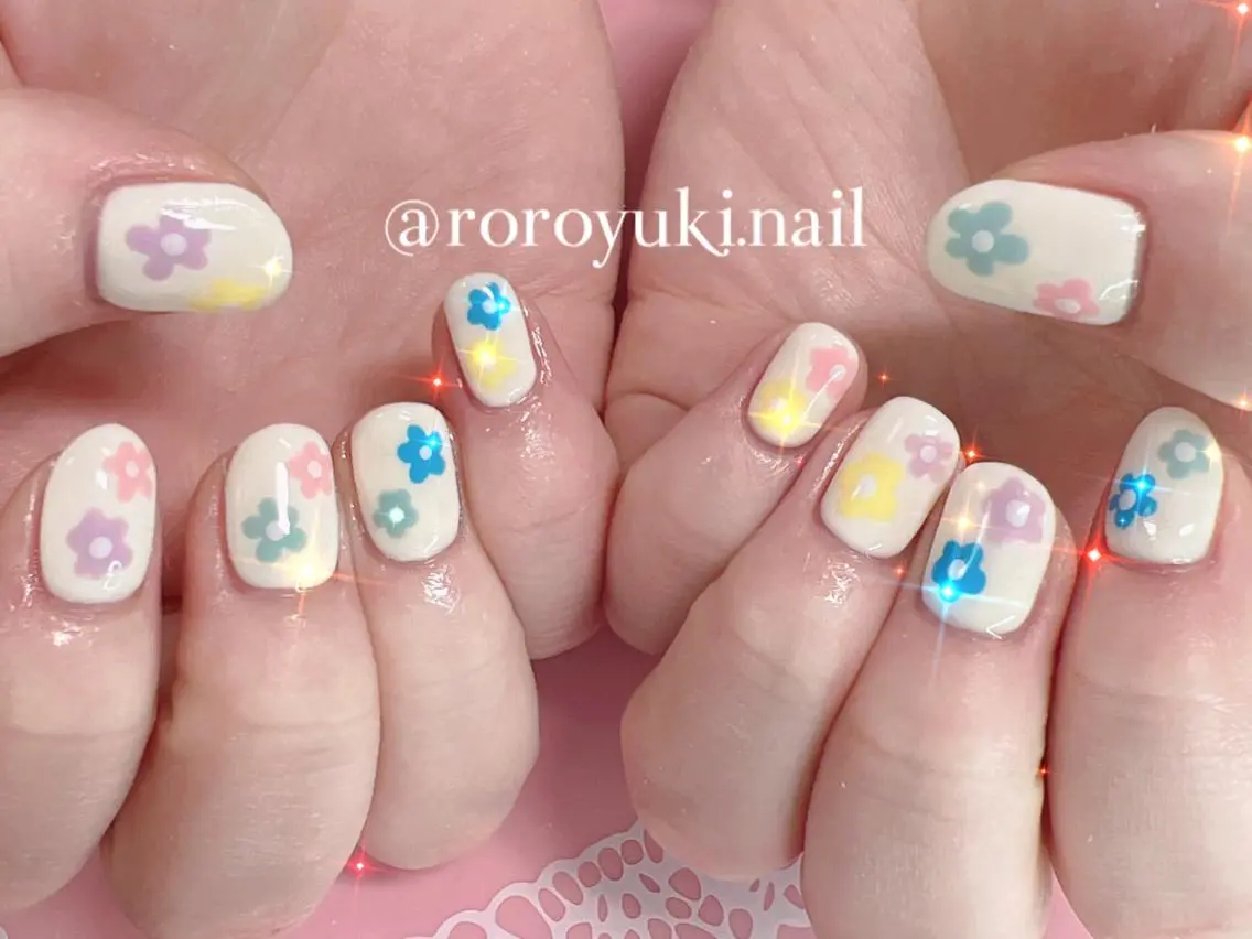 ネイル Luna nails Yukiのネイルデザイン