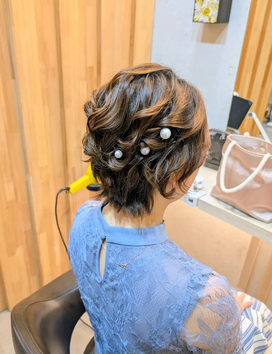ヘアアレンジ ショート ショートヘア ヘアセット koto💭 コトのヘアスタイル