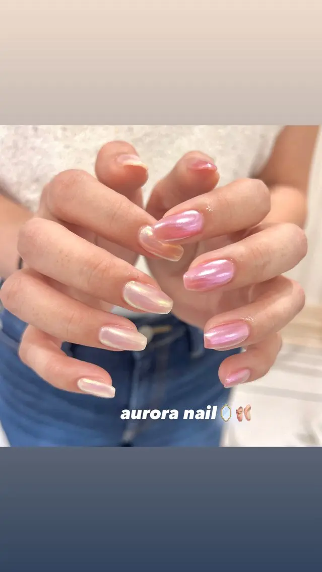 ネイル ピンク ホワイト ハンドネイル 🎀チーク/ちゅるん 🫧chisa🎀のネイルデザイン