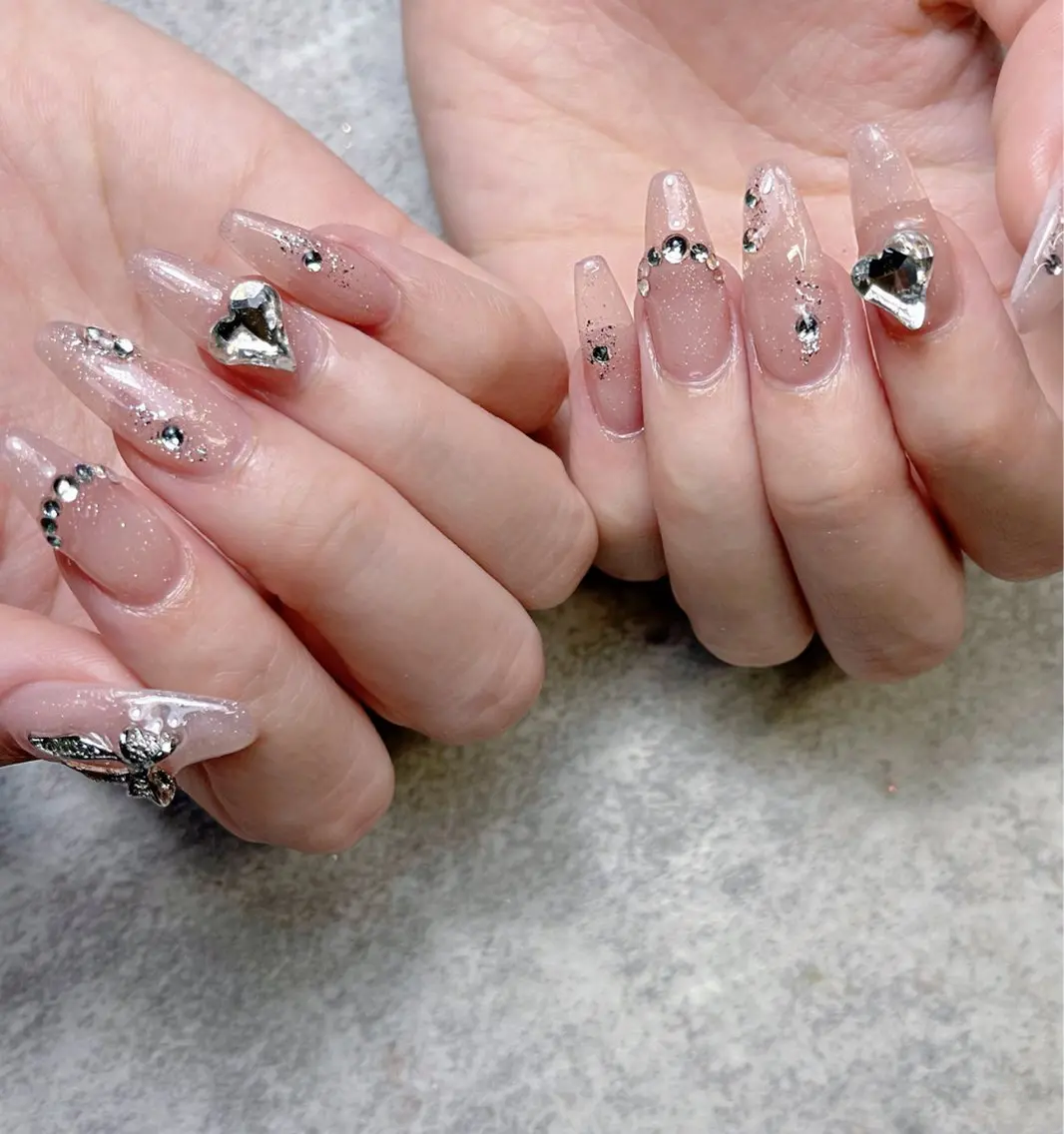 ネイル キラキラネイル 冬ネイル LINEA.nail 代官山のネイルデザイン
