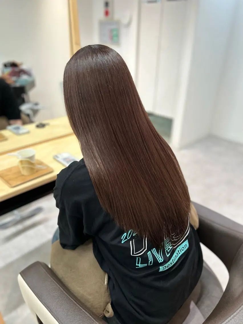 ロング カラー 黒髪 ブルーカラー ブルーブラック グレージュ オリーブグレージュ 町田縮毛矯正/ 髪質改善/美髪特化のヘアスタイル