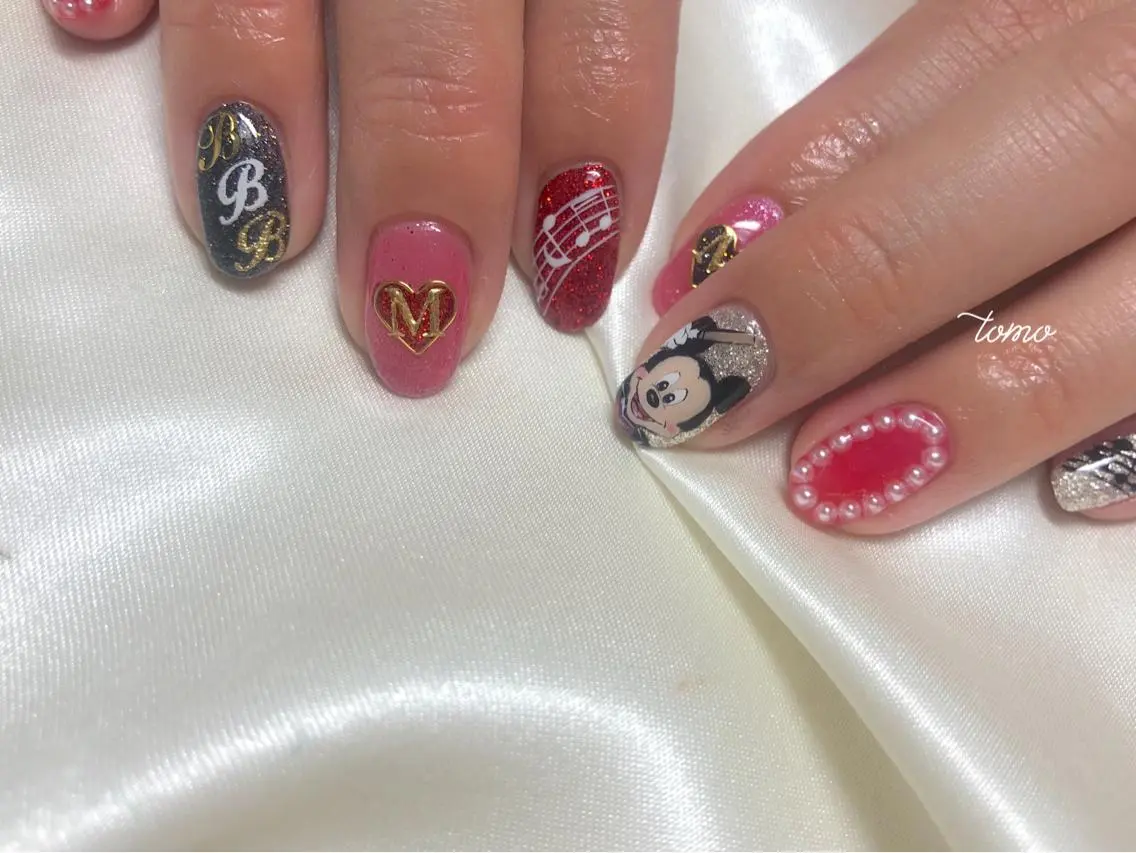 ネイル nailist TOMOのネイルデザイン