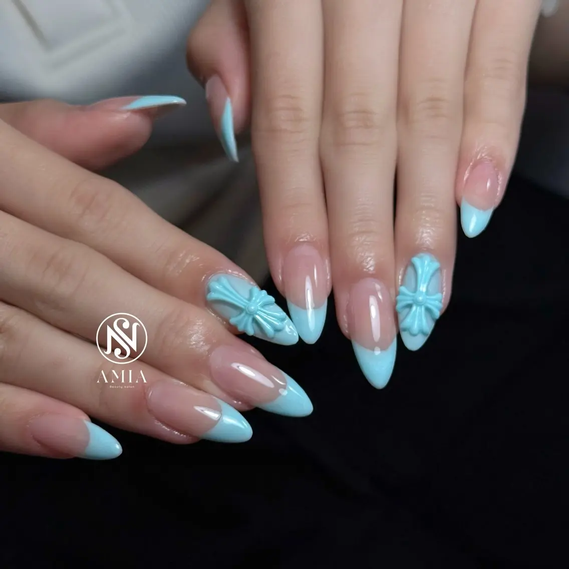 ロング ハンドネイル 🌟AMIA BEAUTY🌟のネイルデザイン