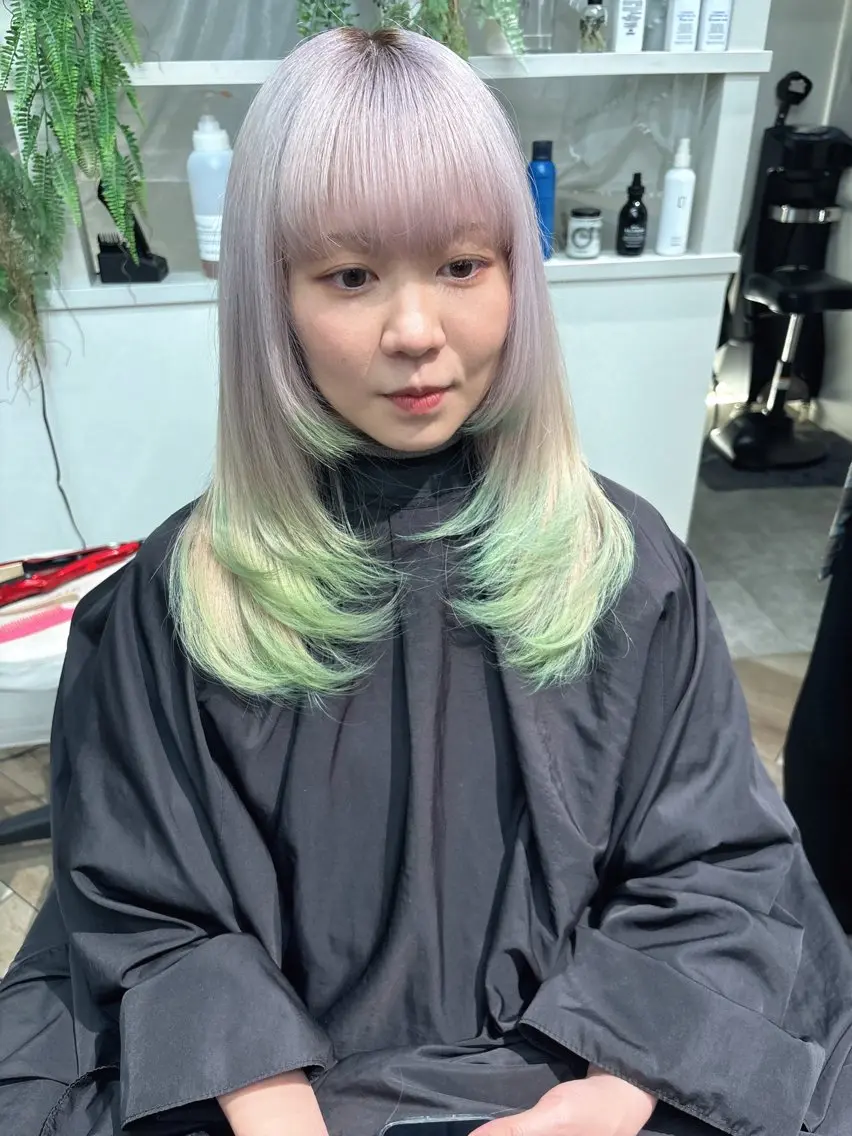 セミロング カラー ヘアカラー トリートメント 鮫島海斗☆レイヤー☆ ケアブリーチのヘアスタイル