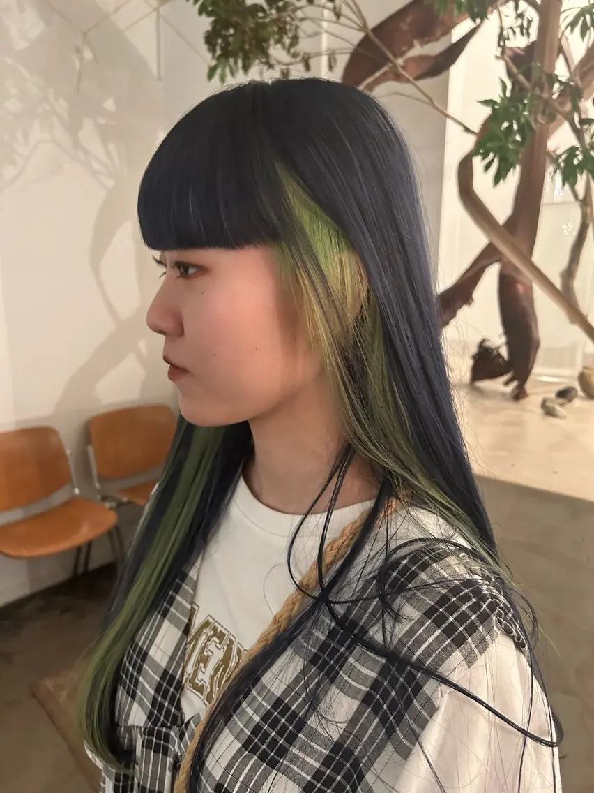 ロング カラー デザインカラー ネイビーカラー Terve. 水野 菜々香のヘアスタイル