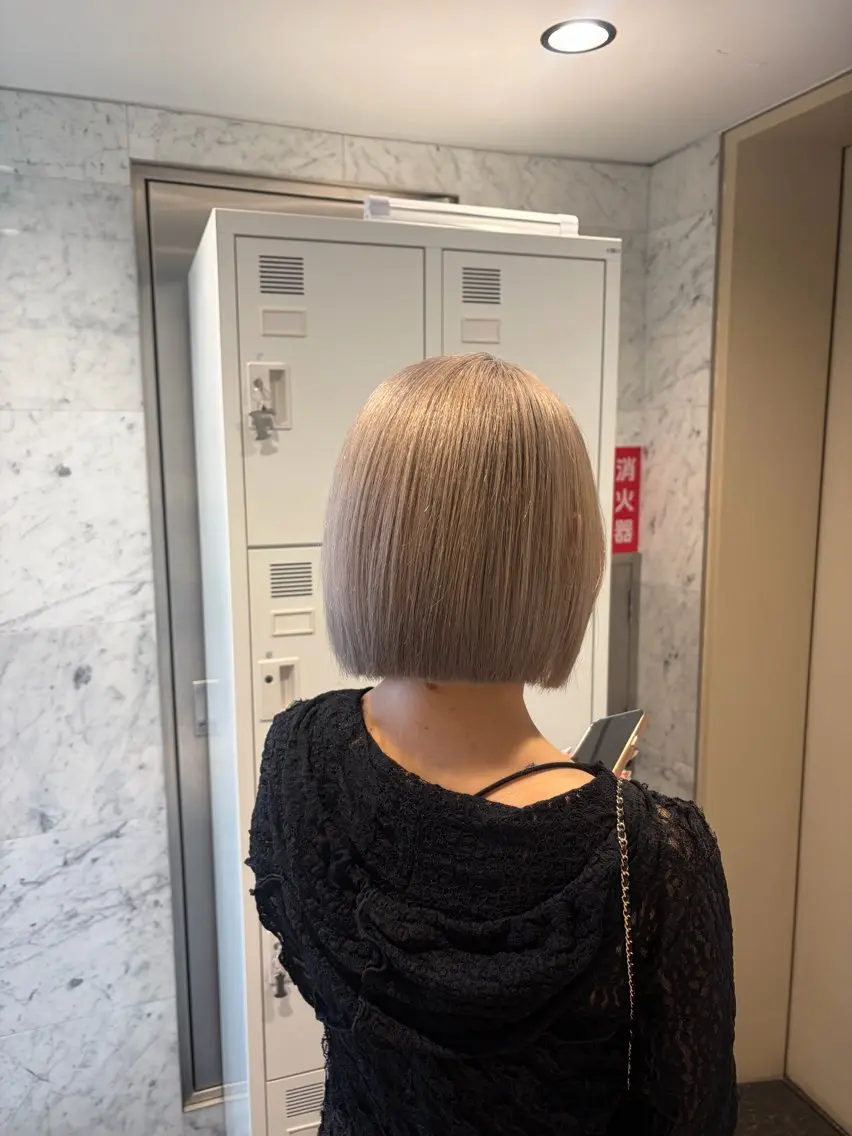 ショート ヘアカラー 盛れる艶カラー× レイヤーカット/咲来のヘアスタイル
