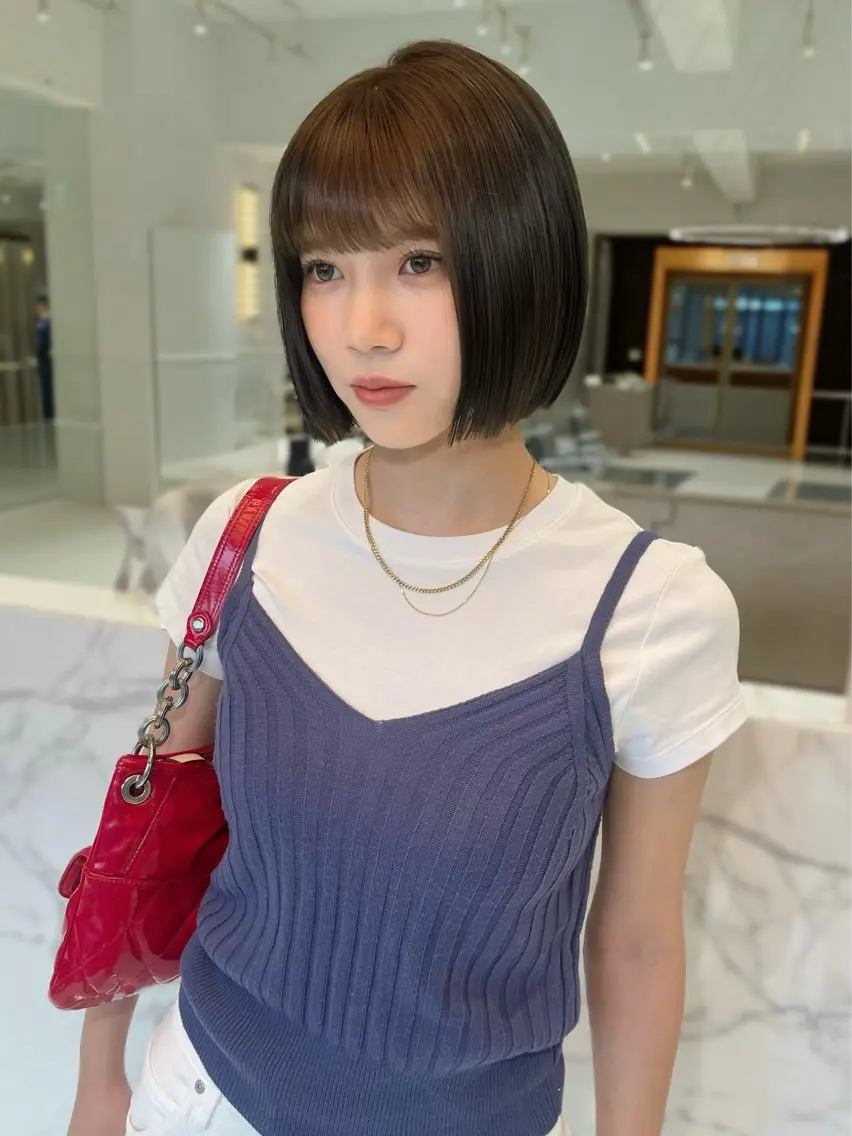 ショート ヘアカラー haruna .のヘアスタイル
