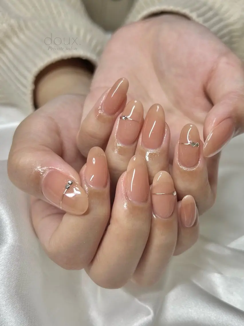 ネイル 韓国ネイル ミラーネイル オフィスネイル ブライダルネイル doux. nailのネイルデザイン