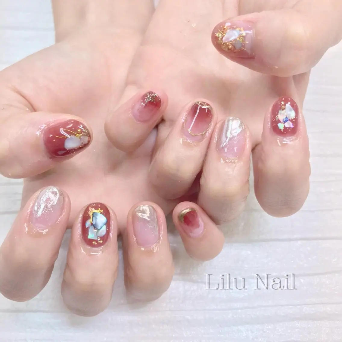 ネイル ミラーネイル ニュアンスネイル モチの良さ◉ フィルインネイル♡のネイルデザイン