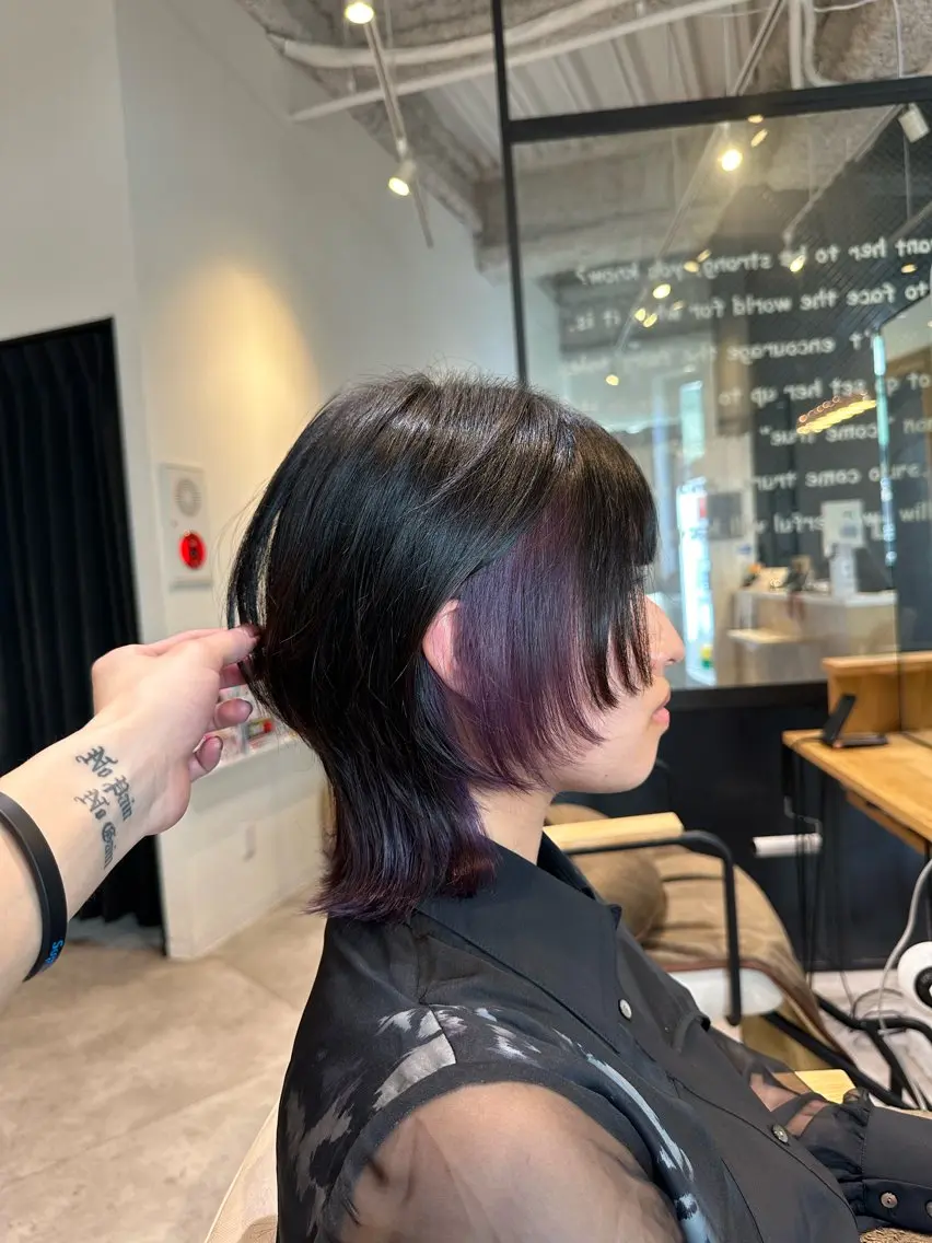 ショート カラー 大阪ウルフカット ハッシュカットのヘアスタイル