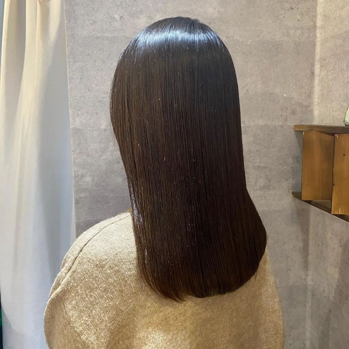 セミロング 𝑺𝒂𝒌𝒊 🩶マンツーマン施術のヘアスタイル