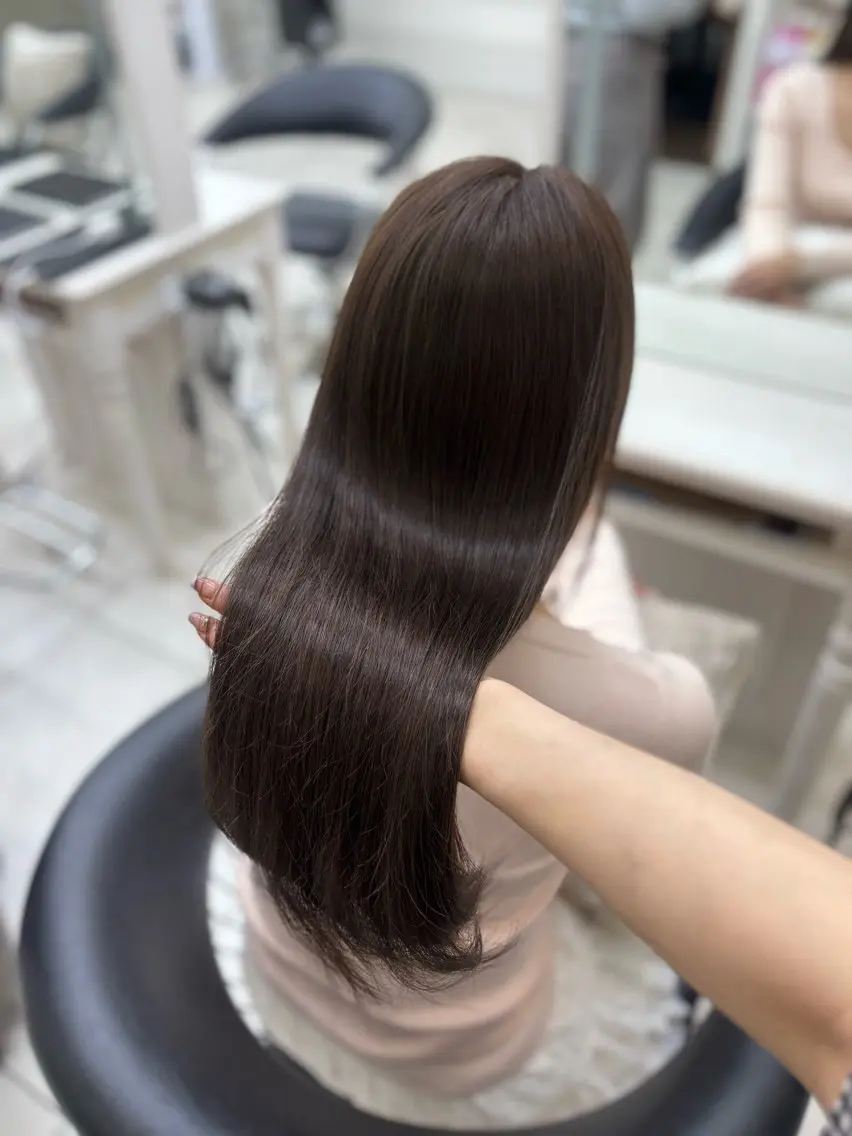 【朝のスタイリングを楽に⟡.·】9/14限定❕さら艶ストレート🩶(30歳までの限定クーポン)の写真