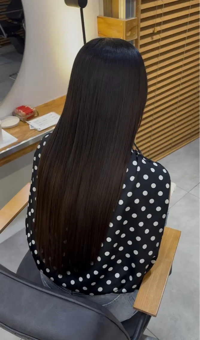 セミロング アッシュ アッシュグレー アッシュグレージュ ボブ くびれヘア 縮毛矯正 リキ/髪質改善 /縮毛矯正🫧のヘアスタイル