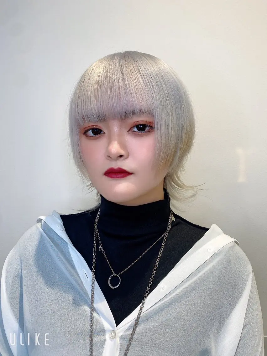 ショート カラー ヘアアレンジ 🫧新宿 透明感 カラー/サスケ🫧のヘアスタイル