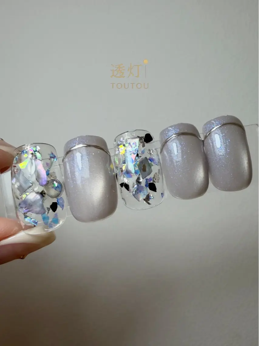 ネイル ハンドネイル 透灯 TOUTOU 🪄のネイルデザイン