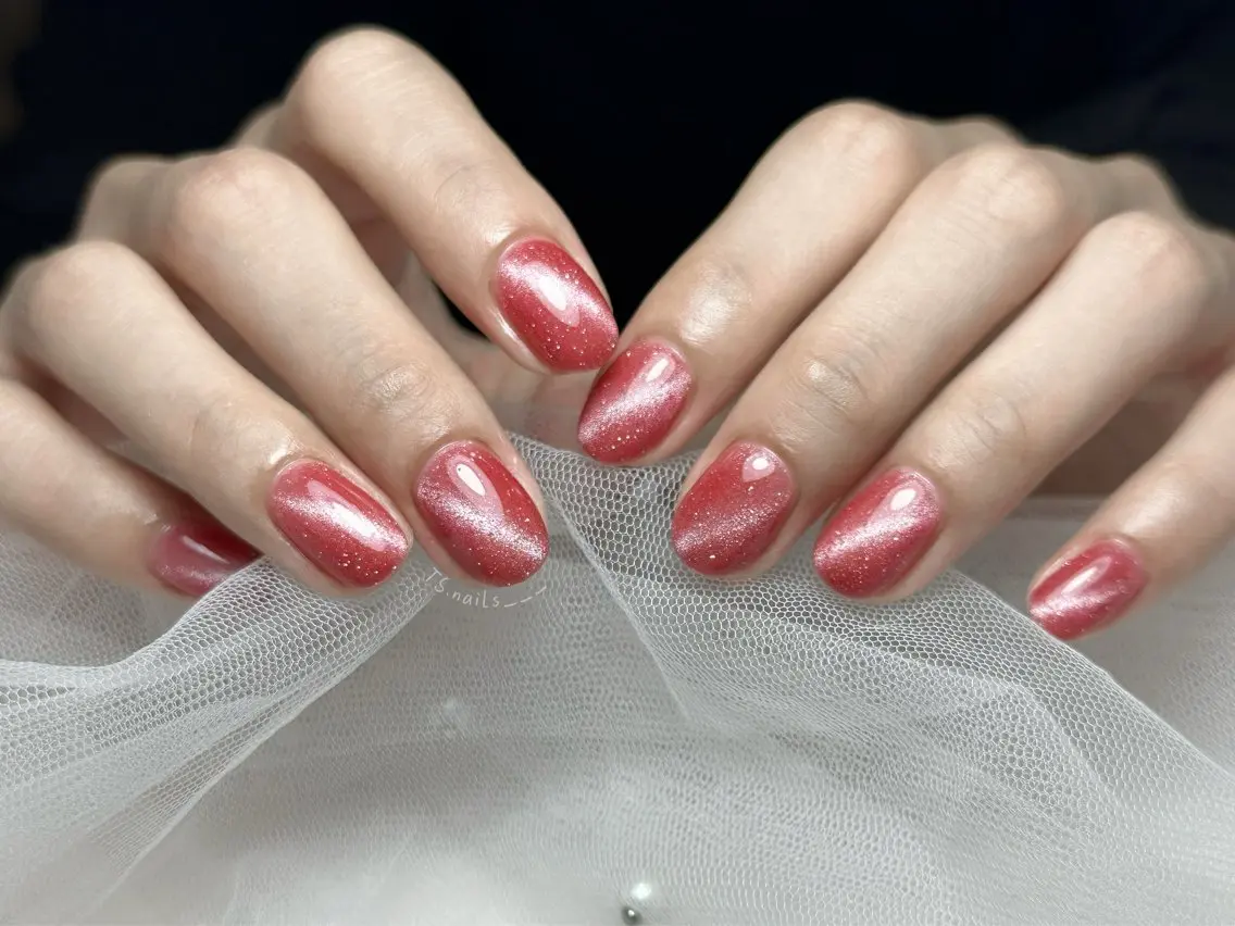 ネイル キラキラネイル マグネットネイル 持ち込み オフィスネイル シンプルネイル ハンドネイル ハンドケア TS. nails___のネイルデザイン