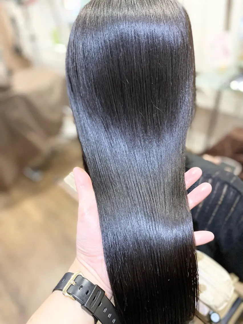 セミロング カラー パーマ ヘアアレンジ くせ毛 髪質改善 酸性ストレート ストレートパーマ カット ヘアカラー 縮毛矯正 トリートメント 👑指名率No.1 👑坂口飛翔のヘアスタイル