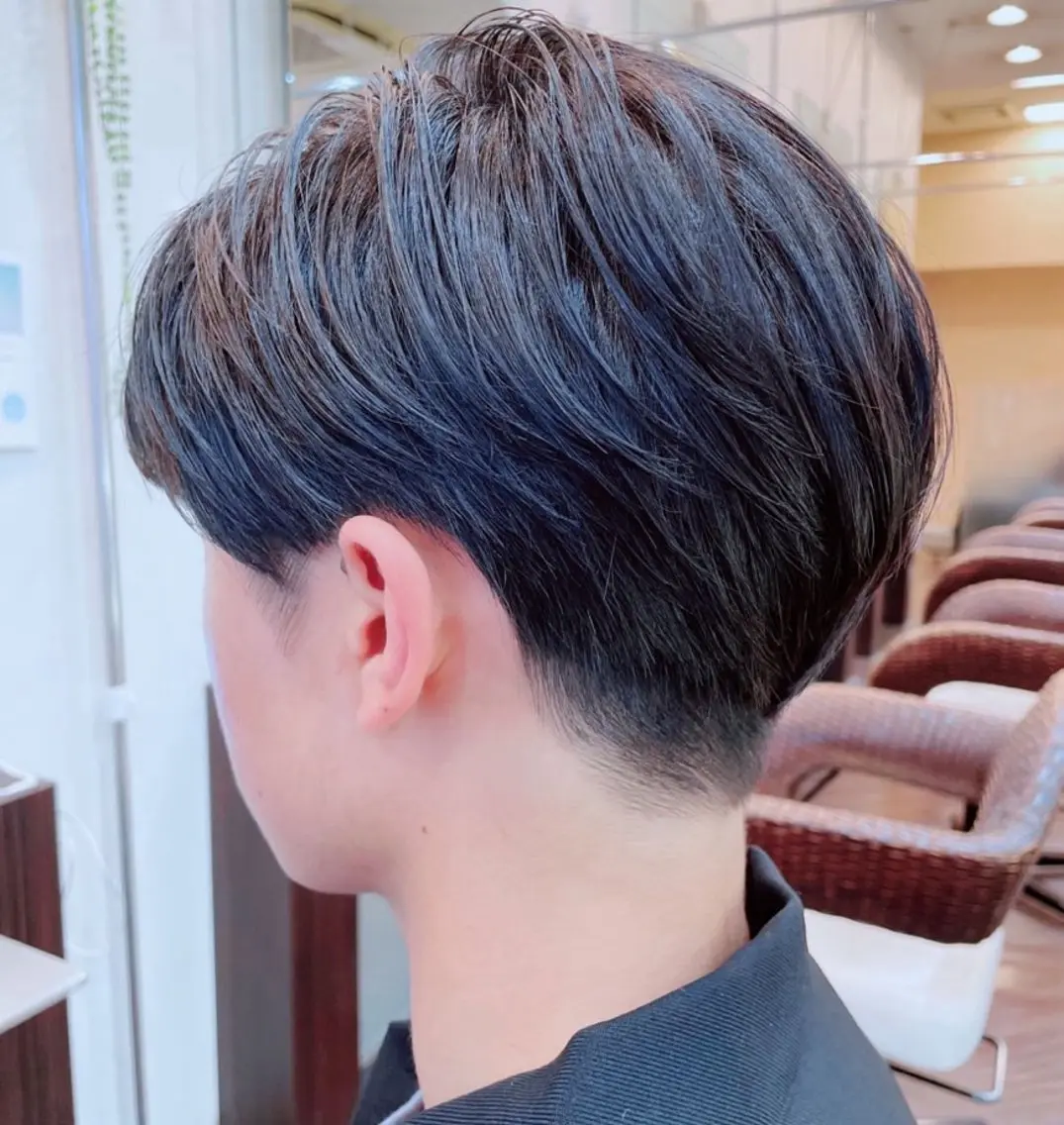 ショート メンズ モデル 募集中✨️浦澤琴羽のヘアスタイル
