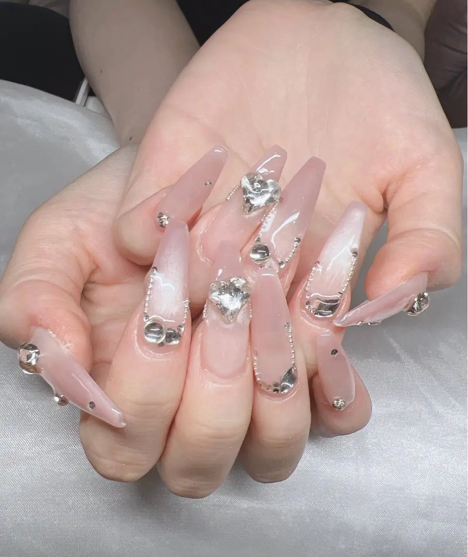 ネイル 長さ出し グラデーション キラキラネイル マグネットネイル ニュアンスネイル Lee Nails チップ長さだし専門店のネイルデザイン