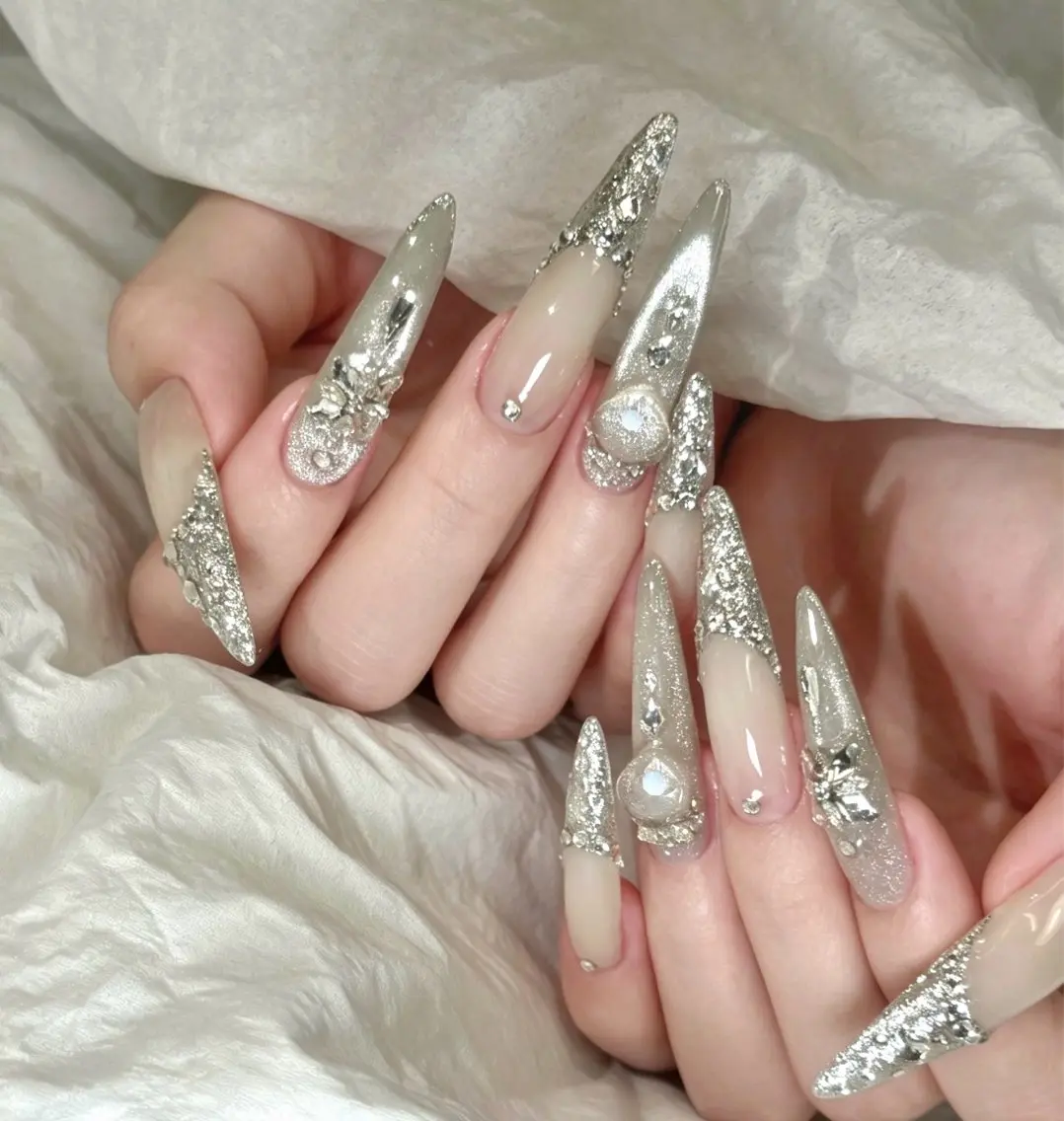 ネイル ハンドネイル Pure&Rich Nailのネイルデザイン