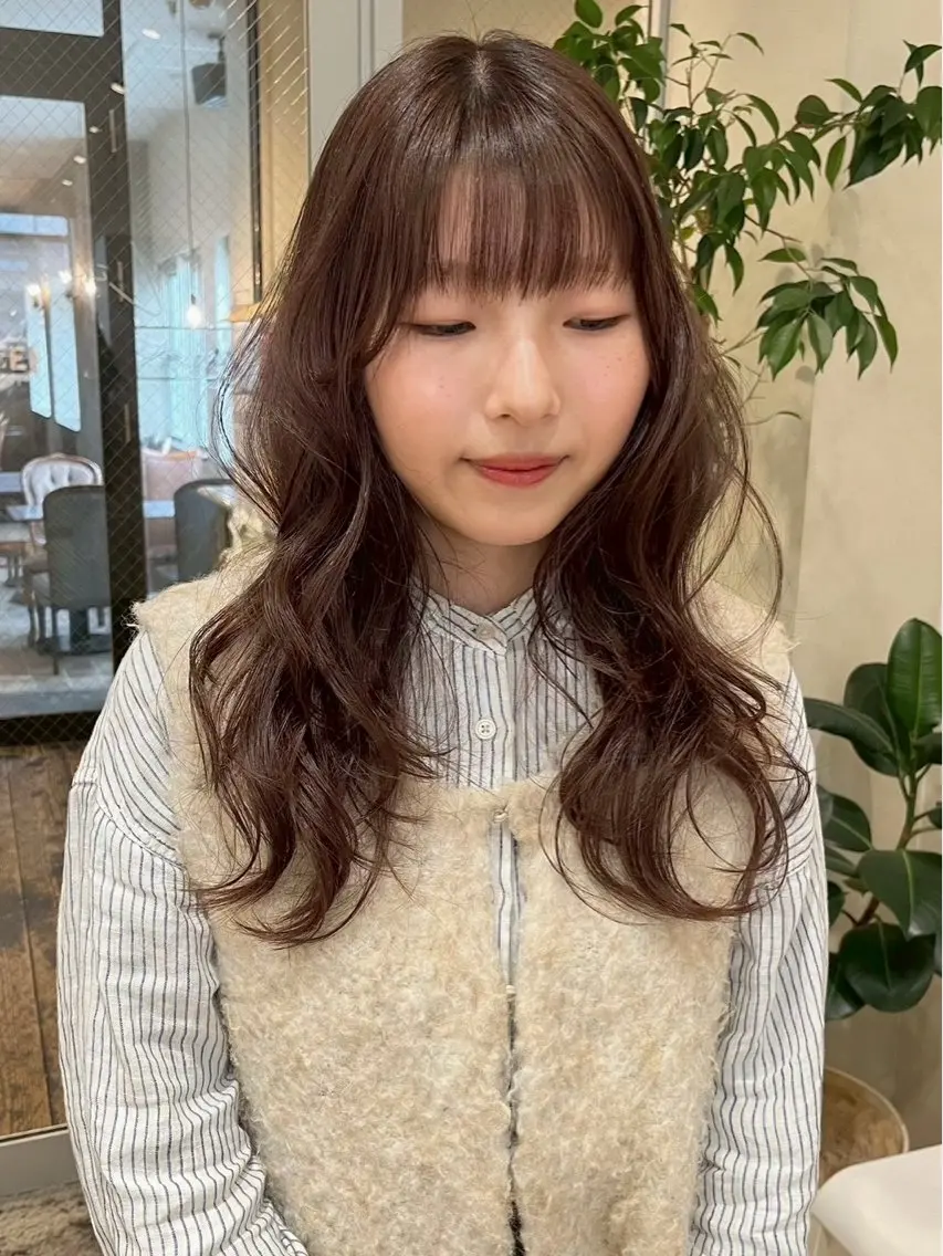 ロング ヘアセット SiLO Yukinaのヘアスタイル