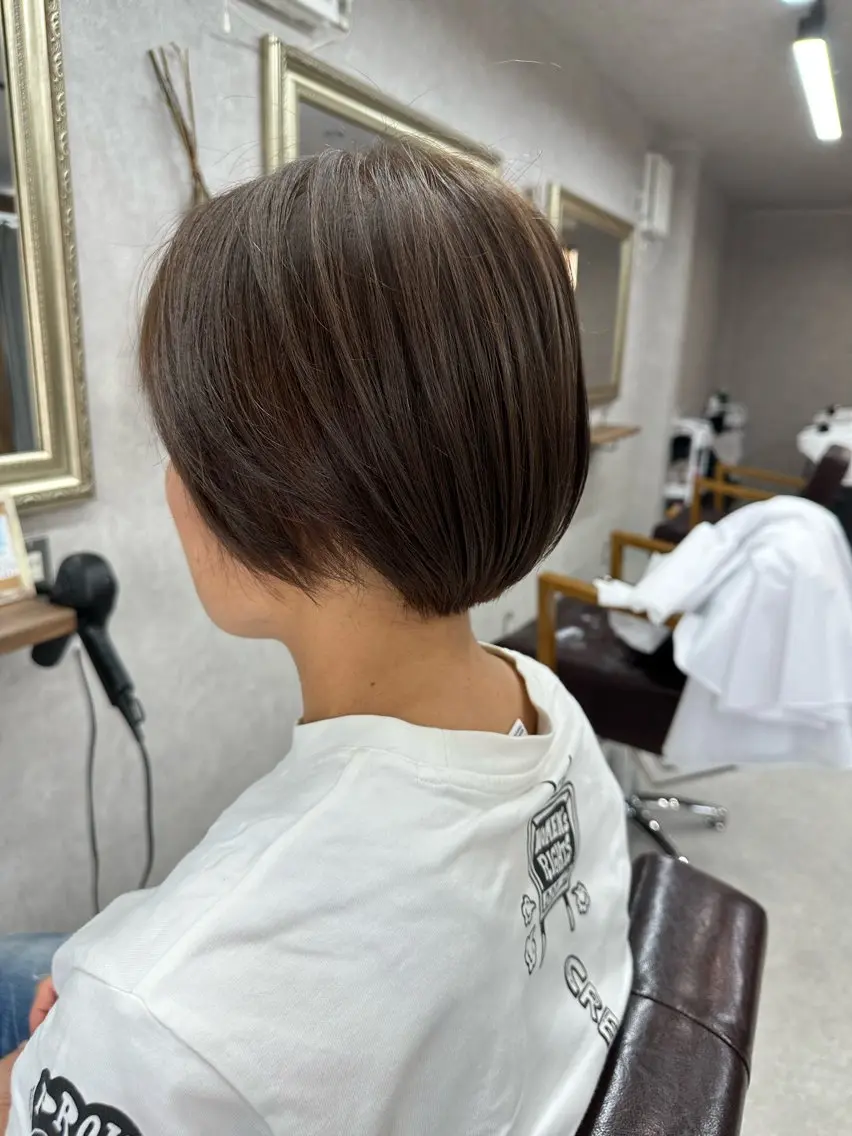 ショート カラー カット ヘアカラー トリートメント Lien 深井店のヘアスタイル