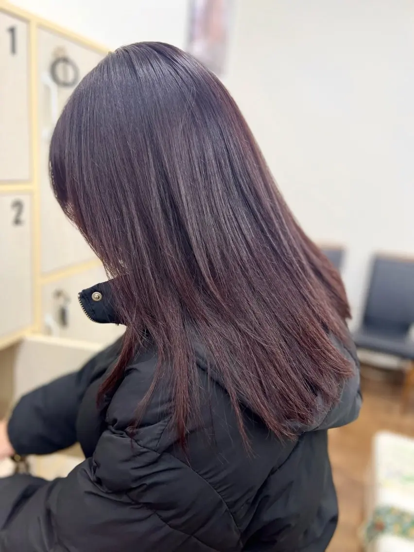 セミロング カラー カット ヘアカラー 藤野 莉奈のヘアスタイル