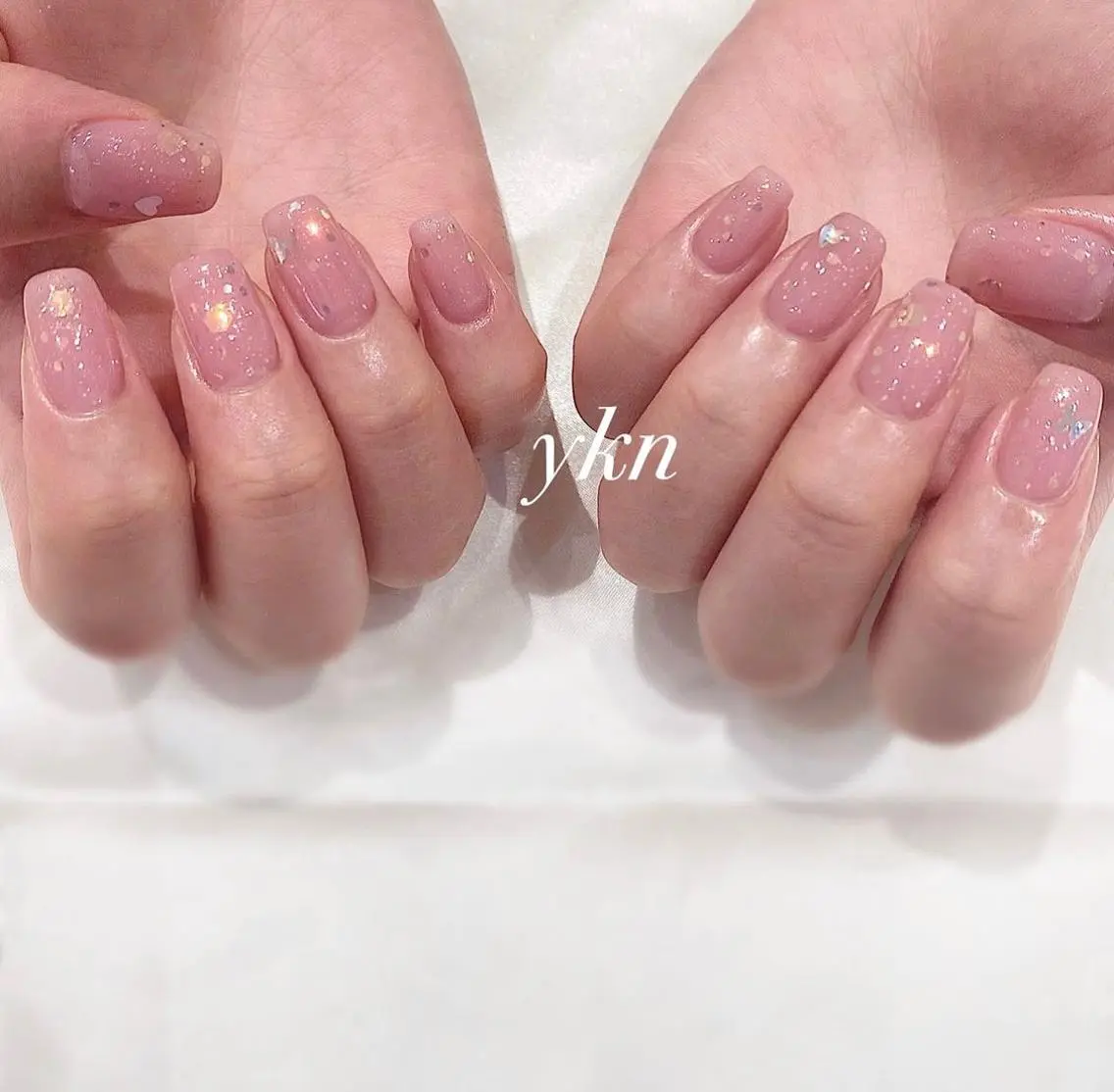 ネイル ハンドネイル melMoon .のネイルデザイン