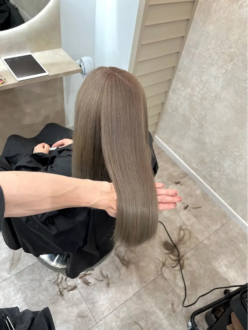 ロング カラー ブリーチ ケアブリーチ ダブルカラー カット ヘアカラー トリートメント 廣庭 勇人のヘアスタイル