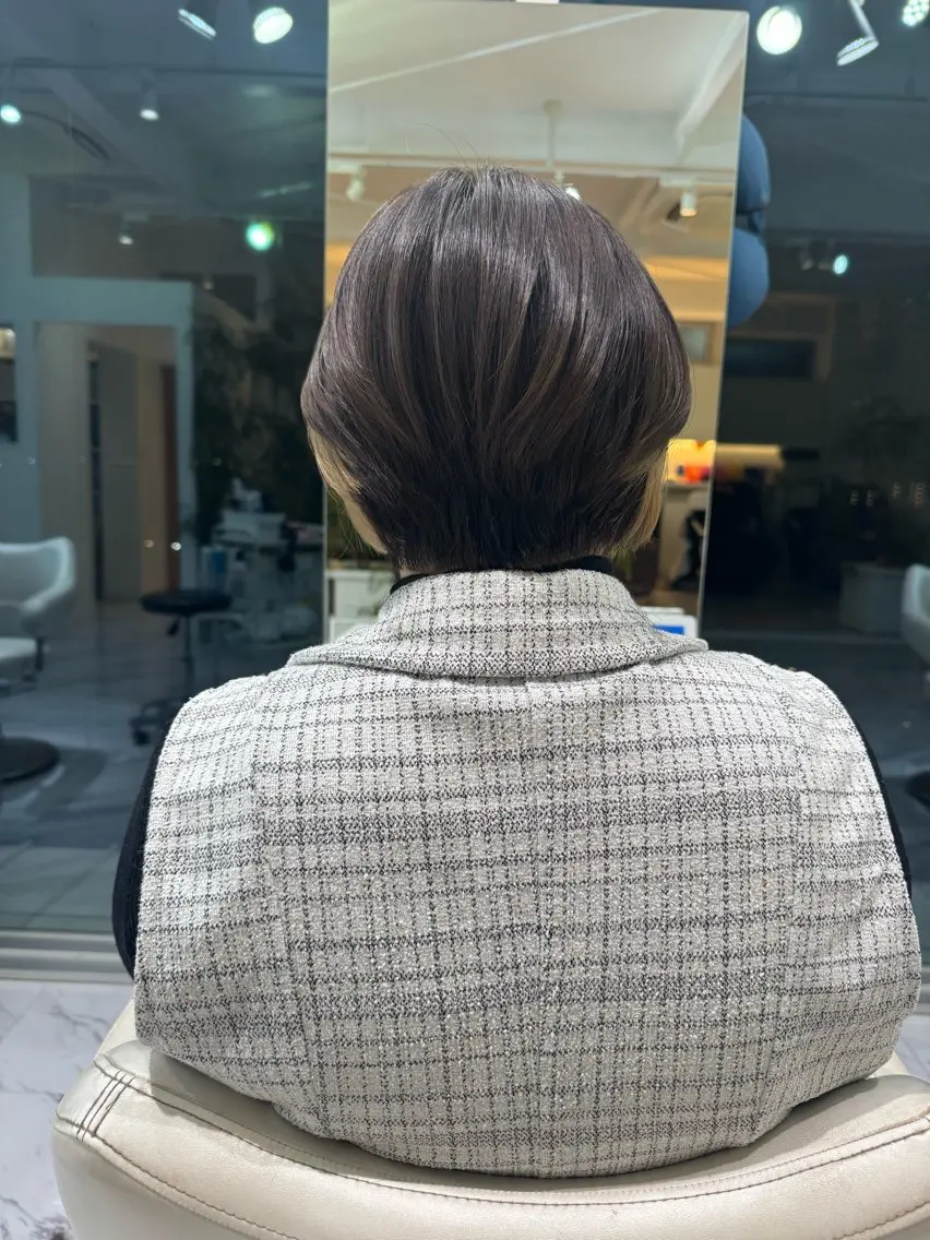 ショート 新美 恵里子のヘアスタイル
